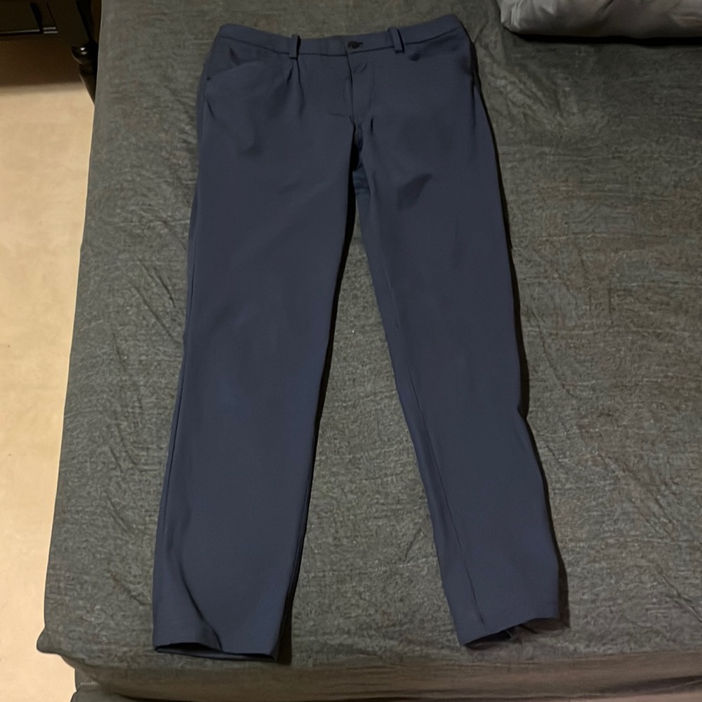 Lululemon ABC pants. Classic fit. 33 waist. Navy Blue.